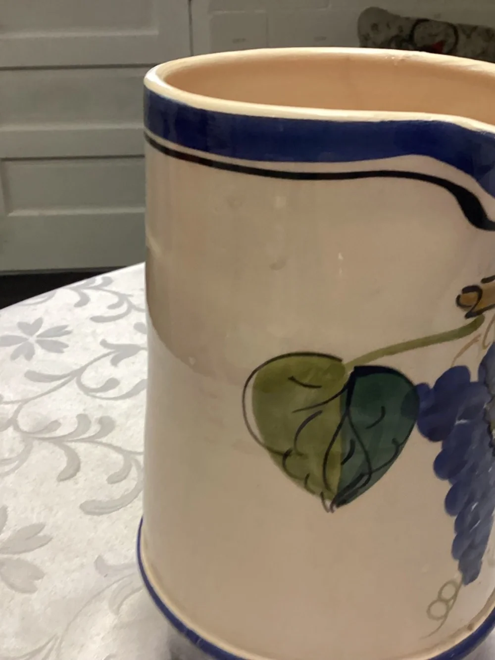 Grapes motif made I. Italy pitcher just beautiful
